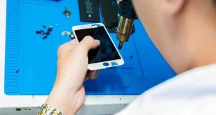 Thay mới miếng dán phản quang - Cách khắc phục màn hình bị phản quang hiệu quả