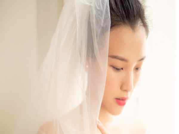 Nhìn thấy cô dâu có điềm gì? Nhìn thấy cô dâu có điềm lành hay xấu, số may mắn nào?