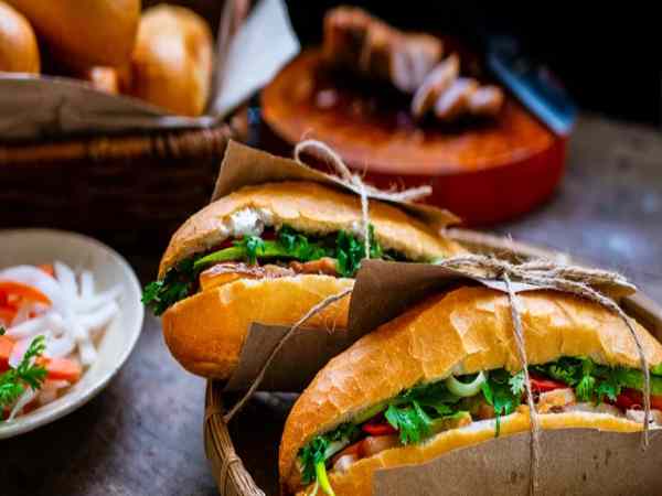 Nhìn thấy bánh mì có điềm gì? Nhìn thấy bánh mì điềm báo tốt hay xấu, ý nghĩa khi thấy cái bánh mì?