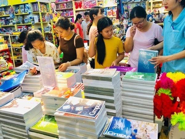 Những tín hiệu tâm linh đặc biệt khi nhìn thấy sách vở