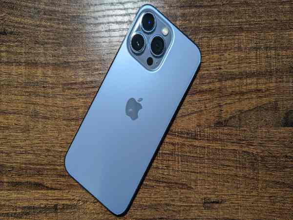 iPhone 15 Pro Max thuộc top điện thoại chơi game tốt nhất