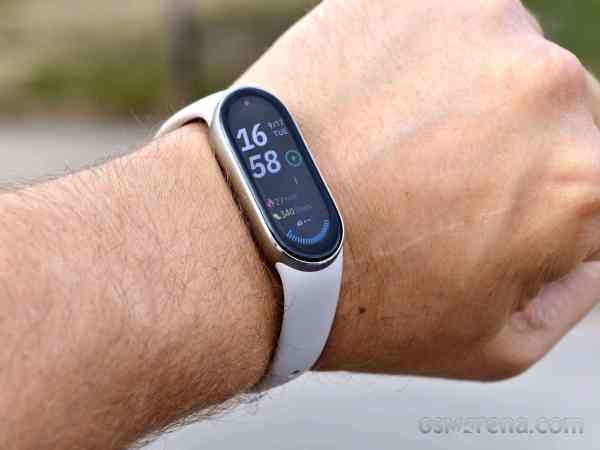 Xiaomi Mi Band 9 dây TPU – Giá: 890.000 đồng