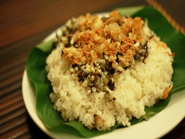 Xôi trứng kiến Nho Quan